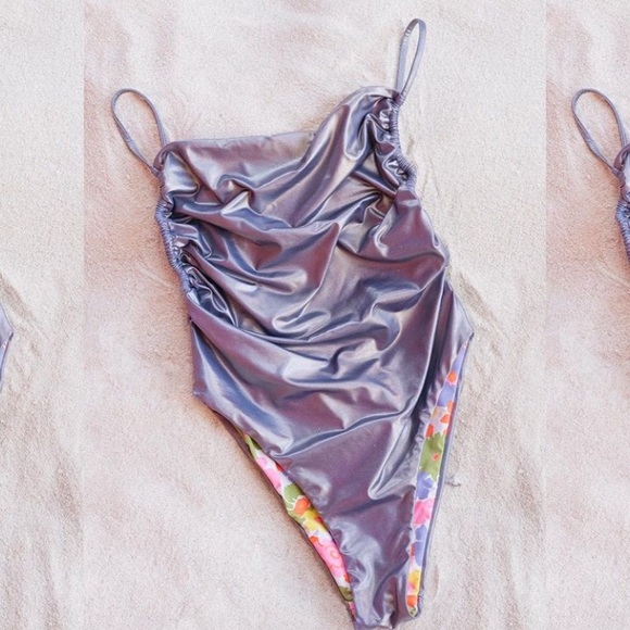 MAAJI Anthropologie - Billie Metallic One Piece Swimsuit - M - Picture 3 of 16